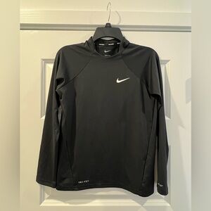 Nike Swim Women’s Black Dri-FIT Rash Guard UPF 40+ Size Small NWOT